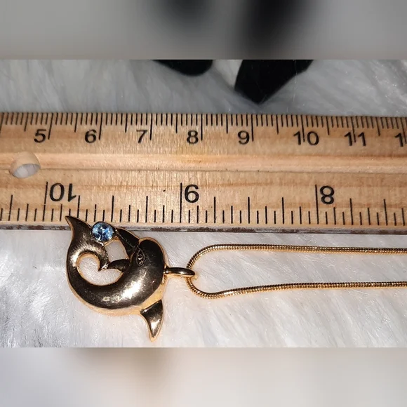 Dolphin set- blue rhinestone necklace and earrings great preloved condition - Picture 5 of 6